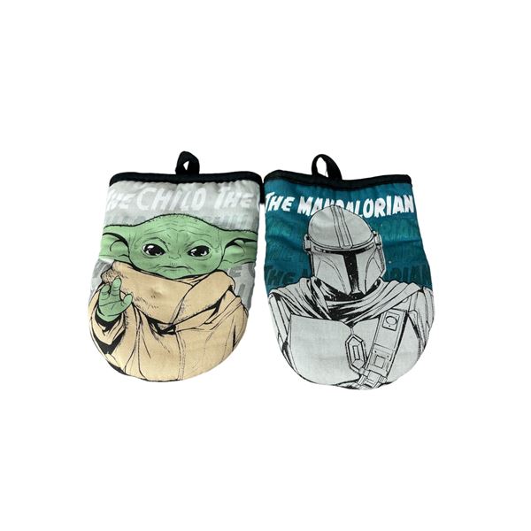 Star Wars The Mandalorian Oven Mitts