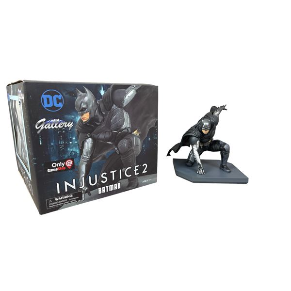 Injustice 2 Gamestop Exclusive DC Warner Bros Batman Statue