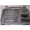 Image 2 : (2) Socket Sets