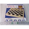 Image 1 : Solid Wood Checkers and Tic Tac Toe Games