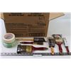 Image 1 : Box of Assorted Paintbrushes and Other Painting Supplies