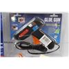 Image 2 : (4) Glue Guns with Glue