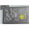 Image 7 : (5) Packs of Suction Cup Clips - 35 Led White Lights - Christmas Cards