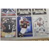 Image 10 : (2) Binders Featuring NFL QB's Joe Montana and Warren Moon