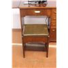 Image 2 : *Antique Singer Electric Sewing Machine 15-91 with Footstool and Attachments