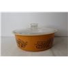 Image 2 : 4QT Old Orchard Pyrex Casserole Dish with Lid