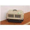 Image 3 : *Essentials Pet Carrier