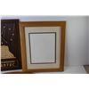 Image 2 : Vertec Clock (needs battery) - Oval Frame (23 1/2" x 15 1/2") - Frame (13 1/2" x 16 3/4")