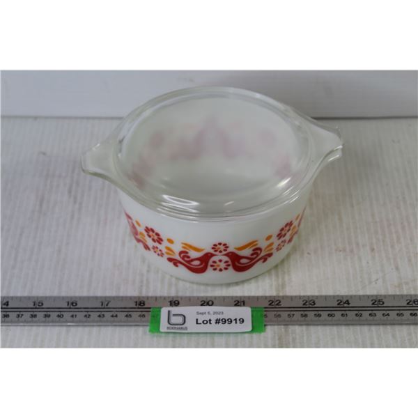 Pyrex Glass Dish w/Lid -- Friendship Birds