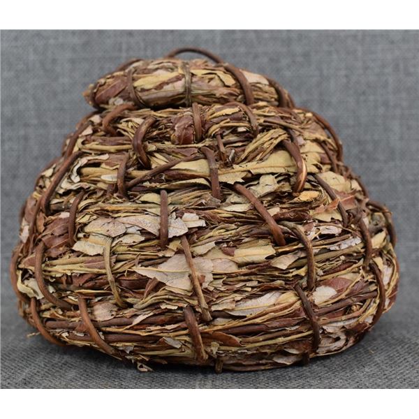LIDDED BASKET