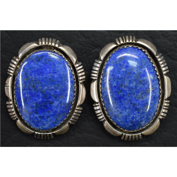NAVAJO INDIAN EARRINGS ( CLAW)