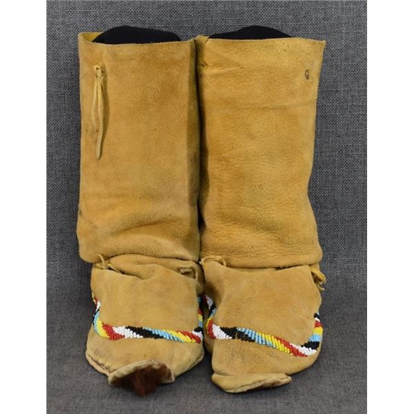 APACHE INDIAN HIGHTOP MOCASSINS