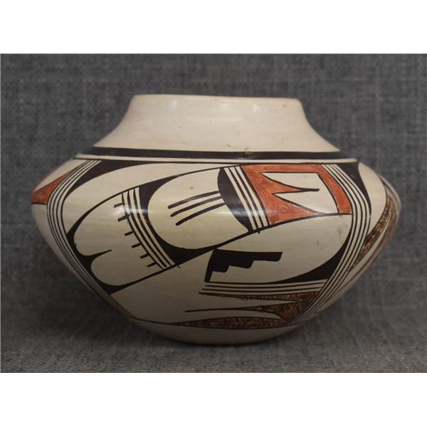 HOPI INDIAN  POTTERY JAR (HELEN NAHA)