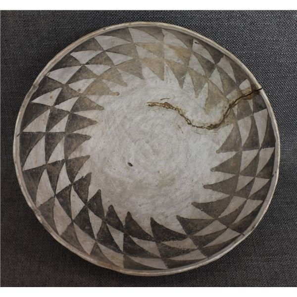 ANASZAI INDIAN POTTERY BOWL