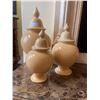 Image 1 : Set Yellow Urns 21T