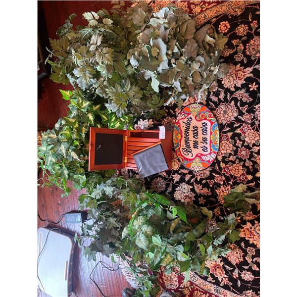 Decorative Picture Box With Two Silk Plants