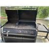 Image 3 : Coleman Natural Gas BBQ & Sun Umbrella