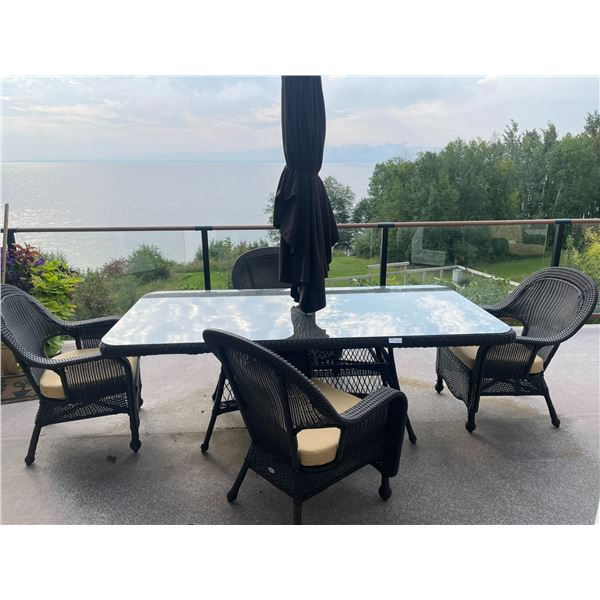 Outdoor Glass Dining Table  & 4 Chairs 44 x 87