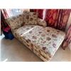 Image 1 : Fainting Couch 63L x 34W x 30T