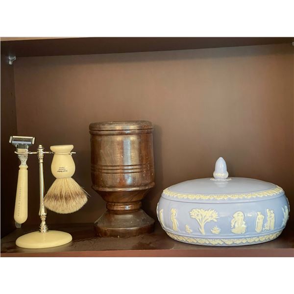 Shaving Kit Greek Pottery Wood Pestal