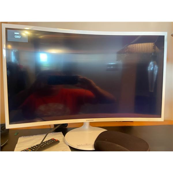 Samsung 32 Inch Parabolic C32F391FWN Curved TV