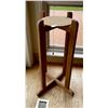 Image 1 : Plant Stand 25H x 9.5H