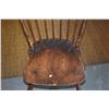 Image 2 : ANTIQUE OAK WINDSOR CHAIR