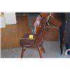 Image 3 : ANTIQUE WINDSOR CHAIR