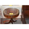 Image 1 : REGENCY STYLE LEATHER TOP DRUM SIDE TABLES W/3 DRAWERS & GLASS (20") (PAIR)