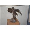 Image 2 : HUNTING FALCON SILVER SCULPTURE (16 1/4")