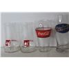 Image 3 : (5) Glasses - Coca Cola, 7 UP