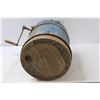 Image 5 : Antique Peerless Ice Cream Churn