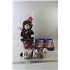Image 1 : (2) Boxes of 25 Christmas Cards + (3) Christmas Decorations + Bear Christmas Decoration
