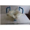 Image 1 : AquaSense Raised Toilet Seat