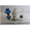 Image 1 : (3) Kerosene Lamps