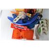 Image 3 : Hot Wheels Race Track Toy