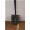 Image 2 : *Steel Handle Spade