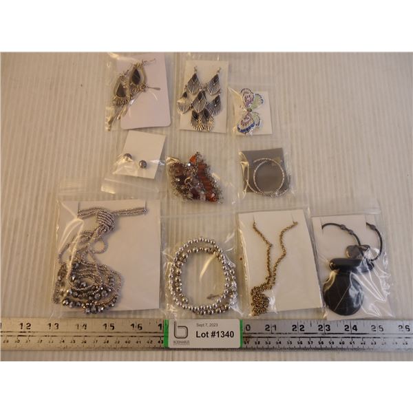 (10) Pieces of Jewelry-Necklaces and Earrings