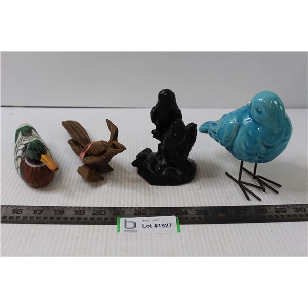 (5) Decorative Bird Pieces