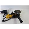 Image 3 : DeWalt Side Grinder - Caulking Gun