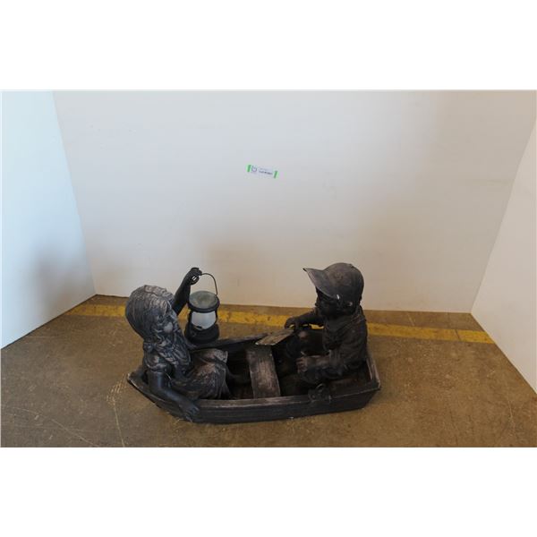 **Kids Fishing in Boat Statue - 15lb