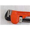 Image 2 : Heavy Duty Pipe Wrench - 450mm, 16 1/2" Long