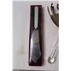 Image 2 : (5) Serving Utensils