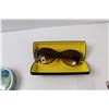 Image 2 : (6) Decor Pieces, Sunglasses and Tray