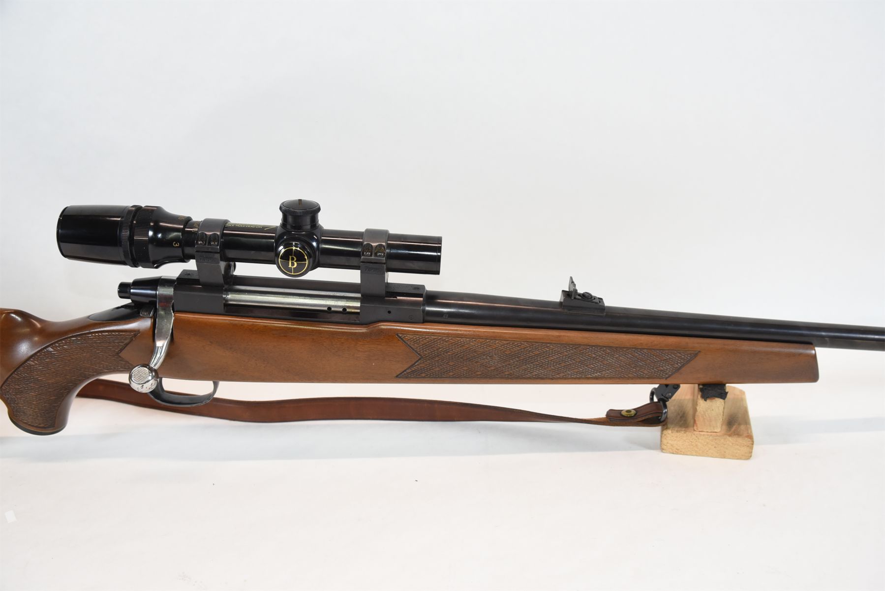 Tikka Model M65 Rifle - Landsborough Auctions