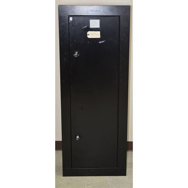 H.S. 8-Gun Black Cabinet*