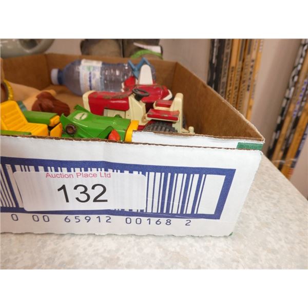 toy tractors, bobble head dog