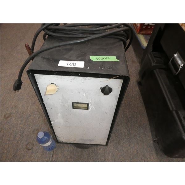 Battey charger works