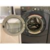 Image 2 : GE FRONT LOAD WASHER & DRYER SET WITH PEDESTALS