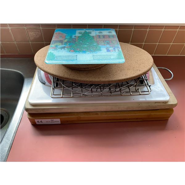 Assorted Cutting Boards